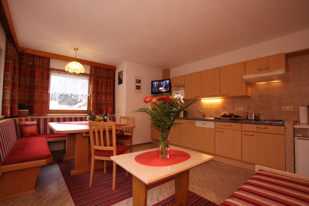Apartamento Haus Ladner See Habitación foto